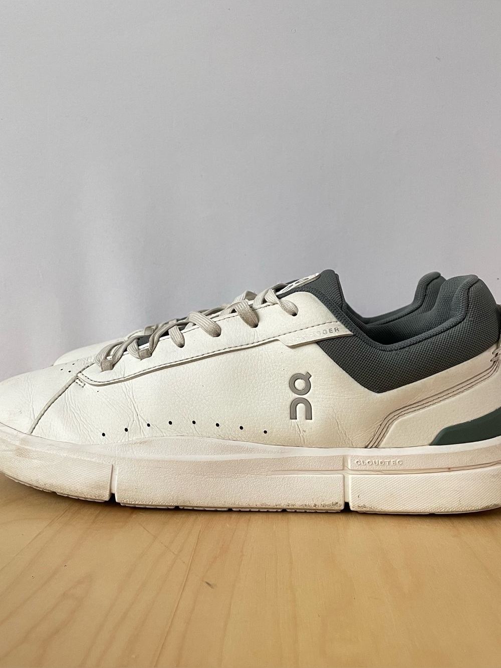 On Running The Roger Advantage sneakers | US 11.5 - Picture 3 of 8